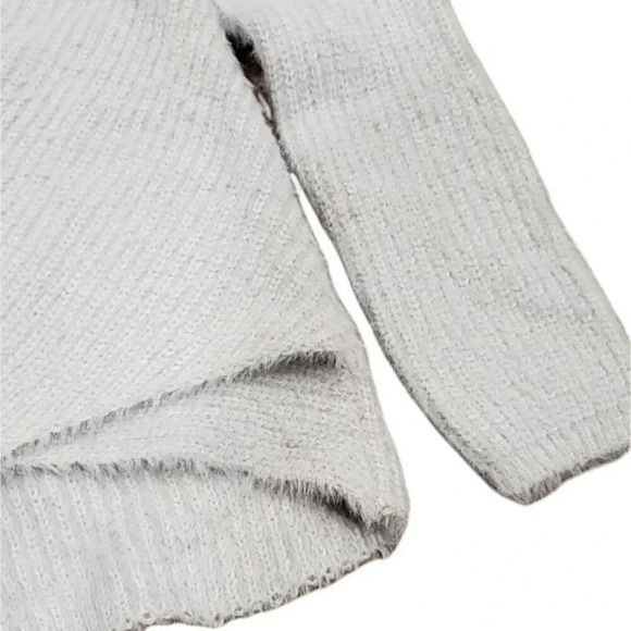 Debut Gray Fuzzy Knit Faux Wrap Sweater S - Picture 2 of 4